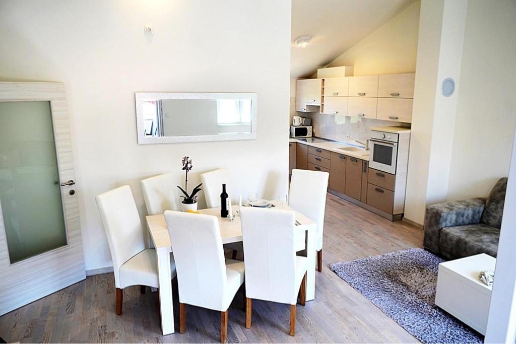 Leona Apartamento PUY Exterior foto