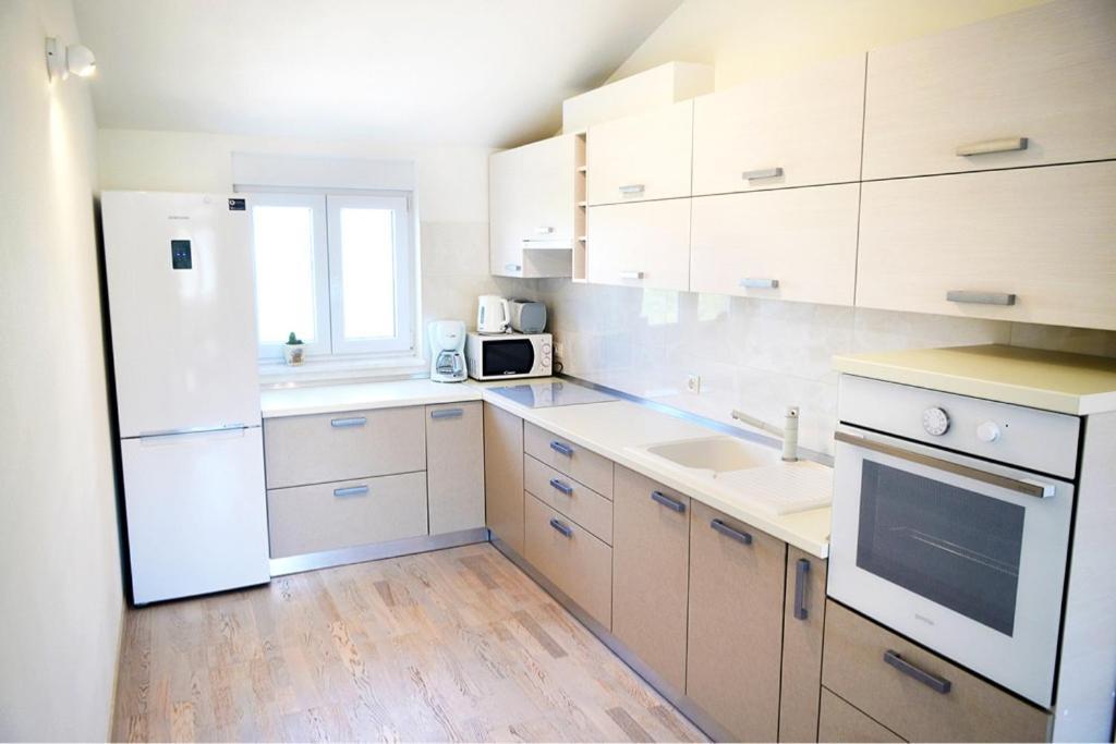 Leona Apartamento PUY Exterior foto