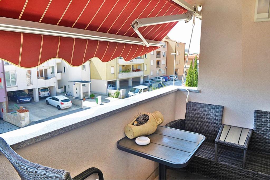 Leona Apartamento PUY Exterior foto